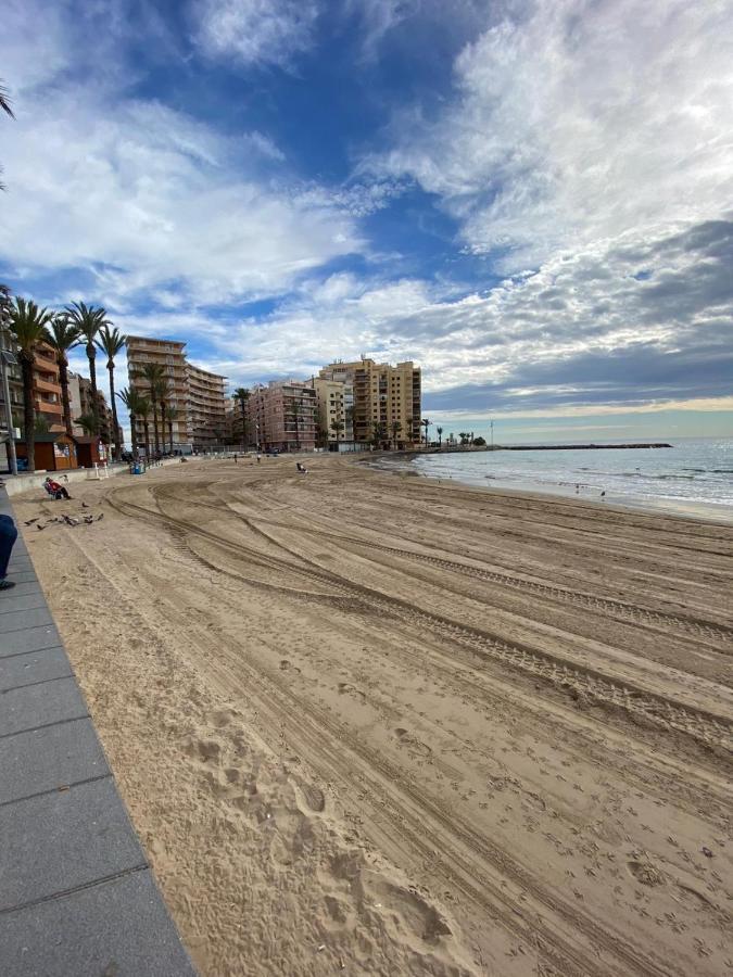 Residenz Ramon Gallud Torrevieja Buitenkant foto